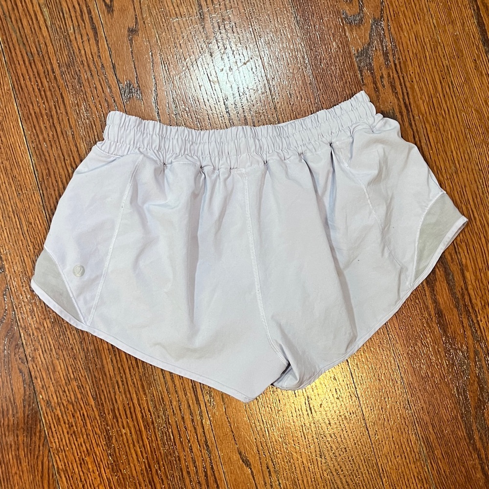 Lululemon Women's lilac color Athletic Shorts size 8 - Picture 2 of 6